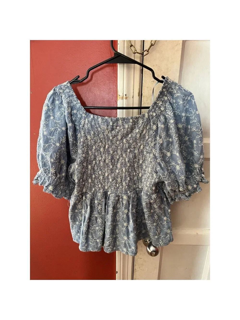 Old Navy Embroidered Puff Sleeve Baby Doll Top Peasant Size Medium Blue Boho